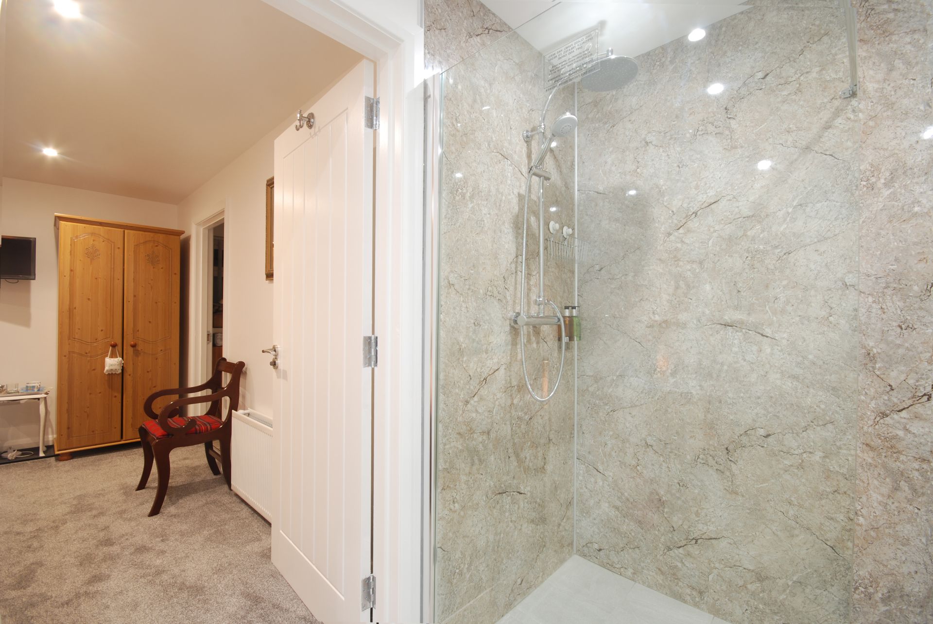 Bedroom 1 wet room ensuite at Arran View B&B